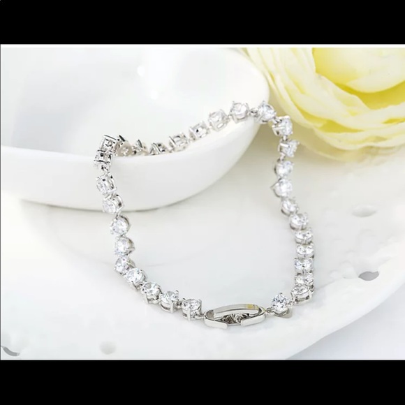 NEW 925 STERLING SILVER DIAMOND ROUND TENNIS BRACELET - Picture 5 of 7